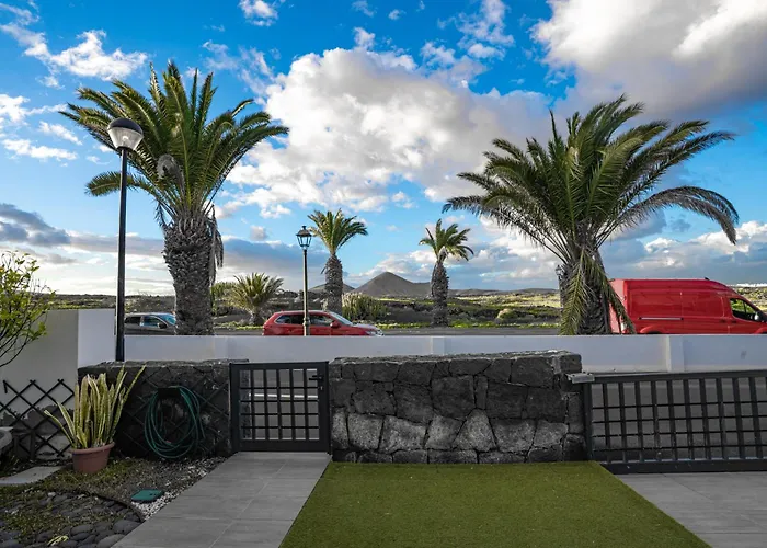 Casa Amy-costa Teguise Tatil Evi *